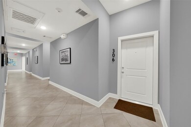 Common Corridor