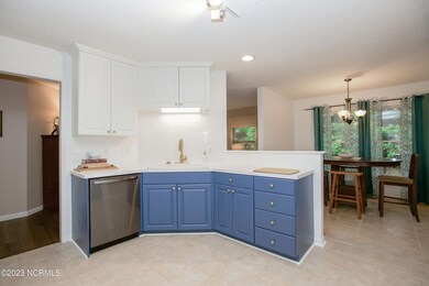 8 Flint Ct-306