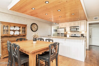 3415 Teaster Ln unit 506, Pigeon Forge, TN 37863 - photo 7