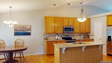 Kitchen & breakfast nook