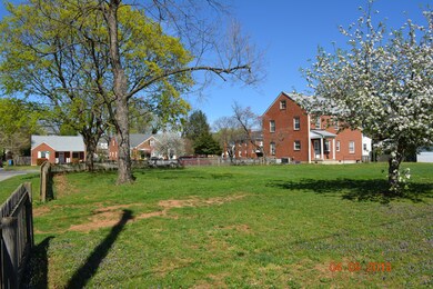 3352 apple