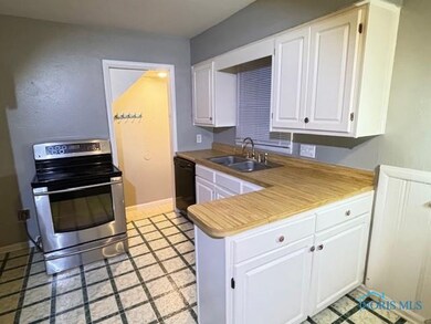 4715 290th St, Toledo, OH 43611 - photo 7