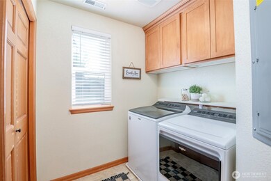 18619 Old Camp Ln SE, Yelm, WA 98597 - photo 7