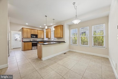 639 E High St, Pottstown, PA 19464 - photo 7