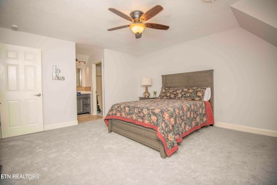 master bed 1_1