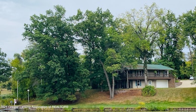 11246 Lemott Cir, Jerome, MI 49249 - photo 2