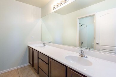 LGI Homes_Cimarron_L_11