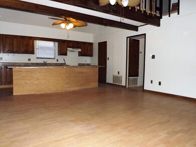 Living/Kitchen