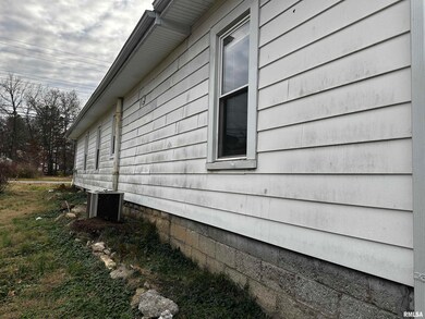 800 E Mckinley St, Marion, IL 62959 - photo 5