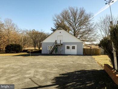 1009 Longmarsh Rd, Berryville, VA 22611 - photo 7