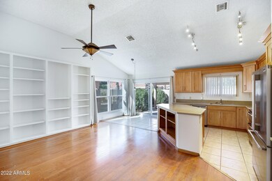 1238 E Campbell Ave-9