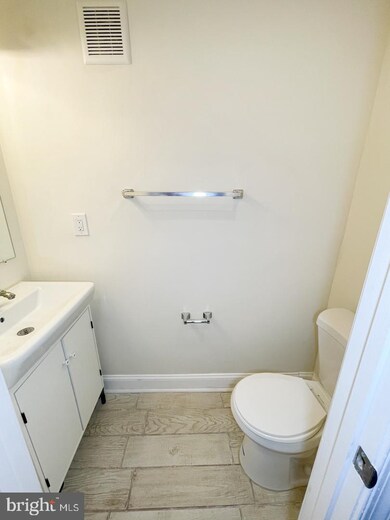 429 N Washington St, Baltimore, MD 21231 - photo 7