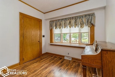 214 S High St, Baxter, IA 50028 - photo 3