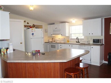 5536 Pisgah Rd, Asheboro, NC 27205 - photo 4