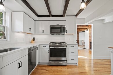 53 Prospect St, Newburyport, MA 01950 - photo 7