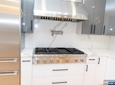 42 Harvey St, Closter, NJ 07624 - photo 7