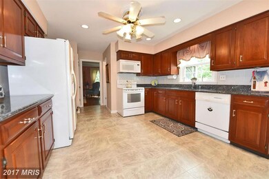 9 Dellwood Ct, Cockeysville, MD 21030 - photo 6