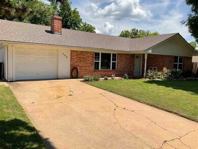 140 Ridgecrest Dr, Duncan, OK 73533 - photo 2