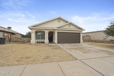 14304 Desert Point Dr, El Paso, TX 79928 - photo 2