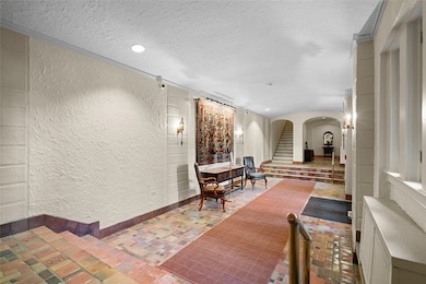 Hampton Hall unit 1E, Pittsburgh, PA 15213 - photo 6