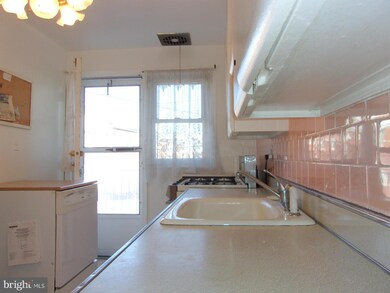 1206 Dalton Rd, Parkville, MD 21234 - photo 7