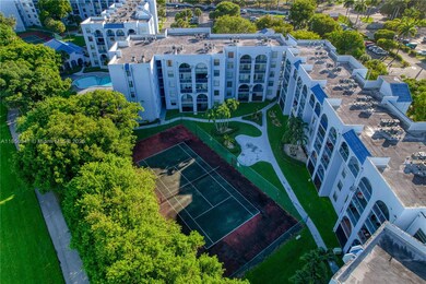 9460 Fontainebleau Blvd unit 130, Miami, FL 33172 - photo 3