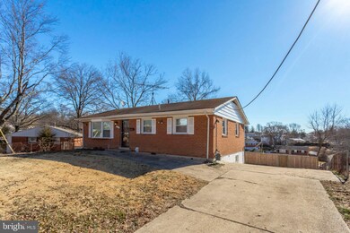 7209 Hastings Dr, Capitol Heights, MD 20743 - photo 2