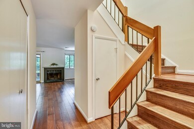 1906 Winterport Cluster, Reston, VA 20191 - photo 3