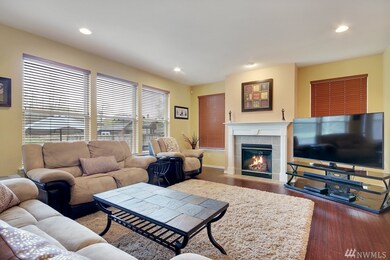 1204 Goldfinch Ave SW, Orting, WA 98360 - photo 7