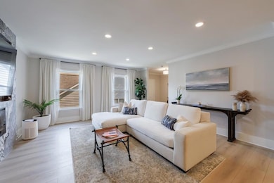 923 Lenox Hill Ct NE unit 1, Atlanta, GA 30324 - photo 5