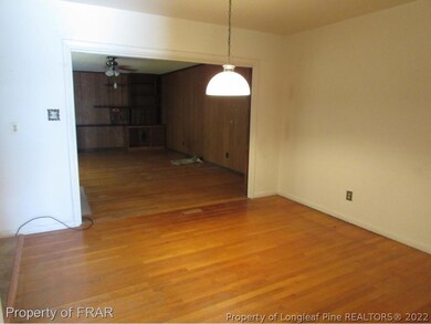 749 Montclair Rd, Fayetteville, NC 28314 - photo 3