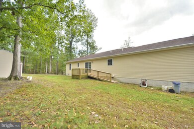 390 Leviticus Dr, Bunker Hill, WV 25413 - photo 6