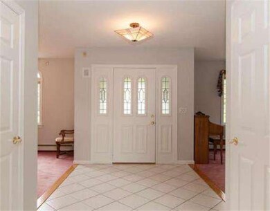 15 Foxwood Ln, Northborough, MA 01532 - photo 2