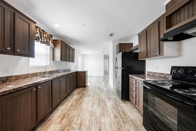 1704 S West Clover Dr, Arcadia, FL 34266 - photo 4