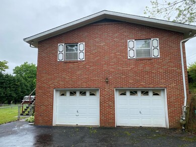 D194C102-00EA-4D81-941F-B845D2D349F2