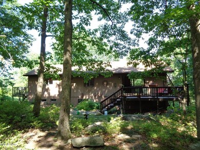 127 Mountain View Rd, Greeley, PA 18425 - photo 7