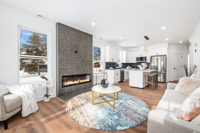 1539 Hoyt Ave, Aurora, IL 60506 - photo 3