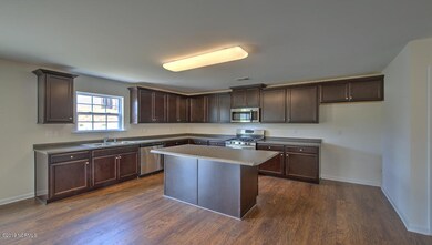 1150 - Kitchen 1 - Columbia C - Triple C