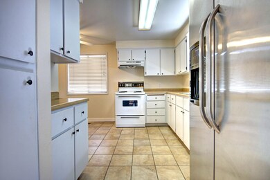Kitchen1