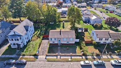 47 Laurel St, Springfield, MA 01107 - photo 7