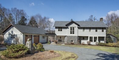 38 Rustlewood Ridge, Florence, MA 01062 - photo 2