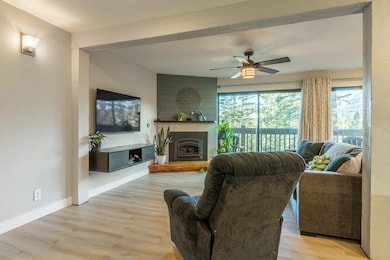 248 Mammoth Slopes Dr unit 43, Mammoth Lakes, CA 93546 - photo 4