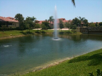 Fantastic long lake view
