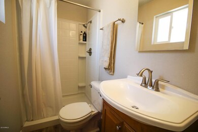 3743 E. Presidio (15)