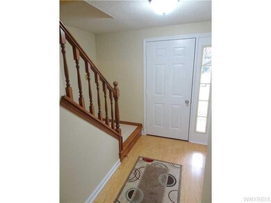 Foyer.