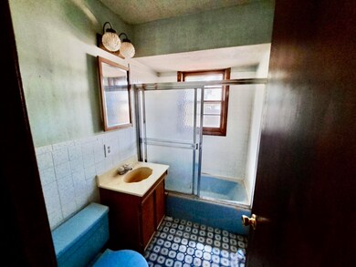 1800 E 53rd St S, Wichita, KS 67216 - photo 6