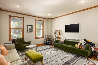 959 Delaware Avenue (12 of 24)
