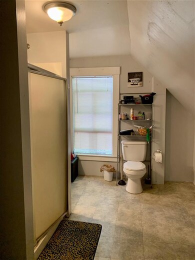 130 W Bow St, Franklin, NH 03235 - photo 4