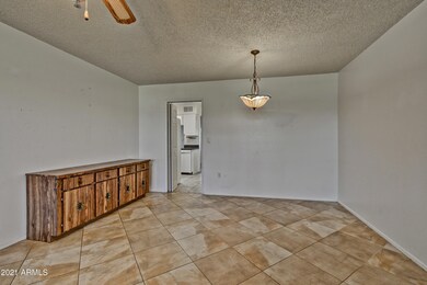 10878 W Santa fe Dr, Sun City, AZ 85351 - photo 7