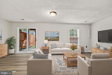 306 Kings Crest Dr, Stafford, VA 22554 - photo 3